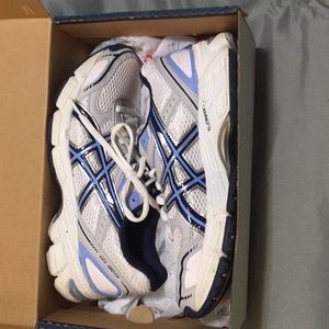 ASICS Women’s Running Shoes Size 6.5 w/orig box